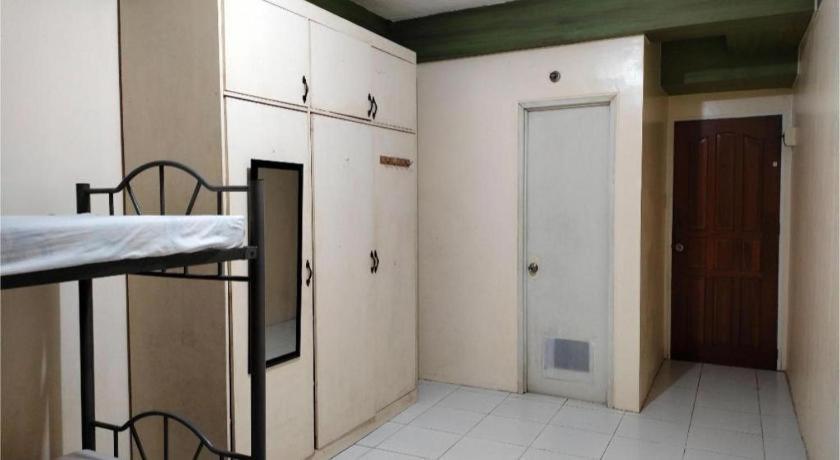 Hotel Oyo 800 Ddd Habitat Dormtel Bacolod Exterior foto
