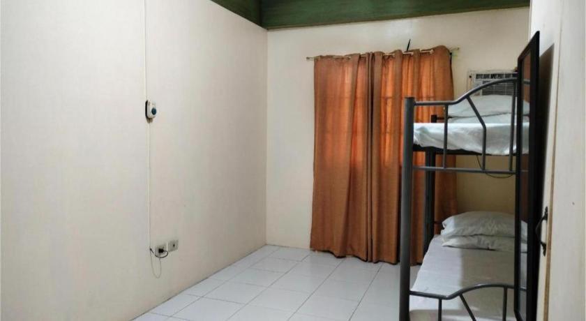 Hotel Oyo 800 Ddd Habitat Dormtel Bacolod Exterior foto